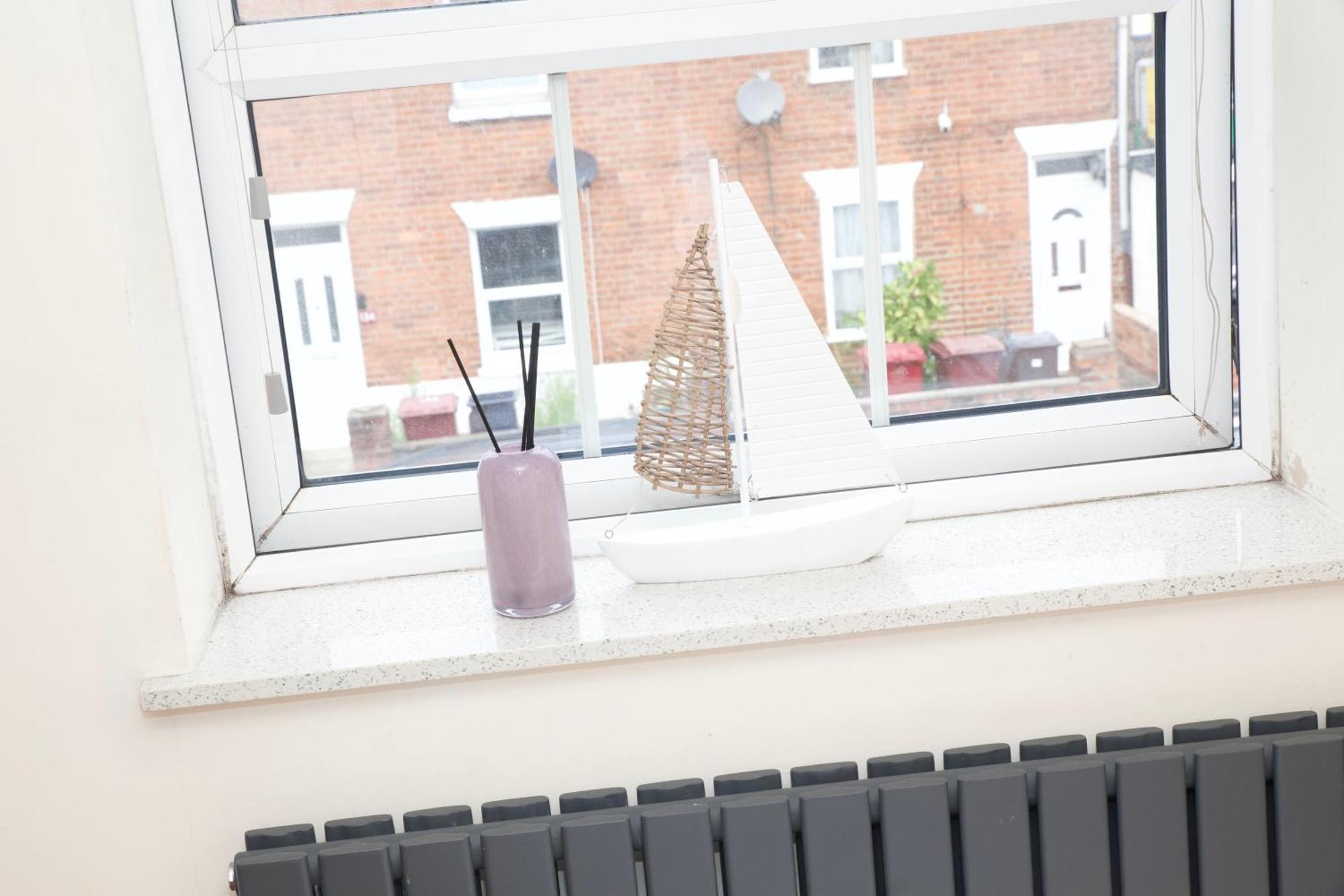 Spacious Modern 2 Bed Flat In City Centre Reading Extérieur photo